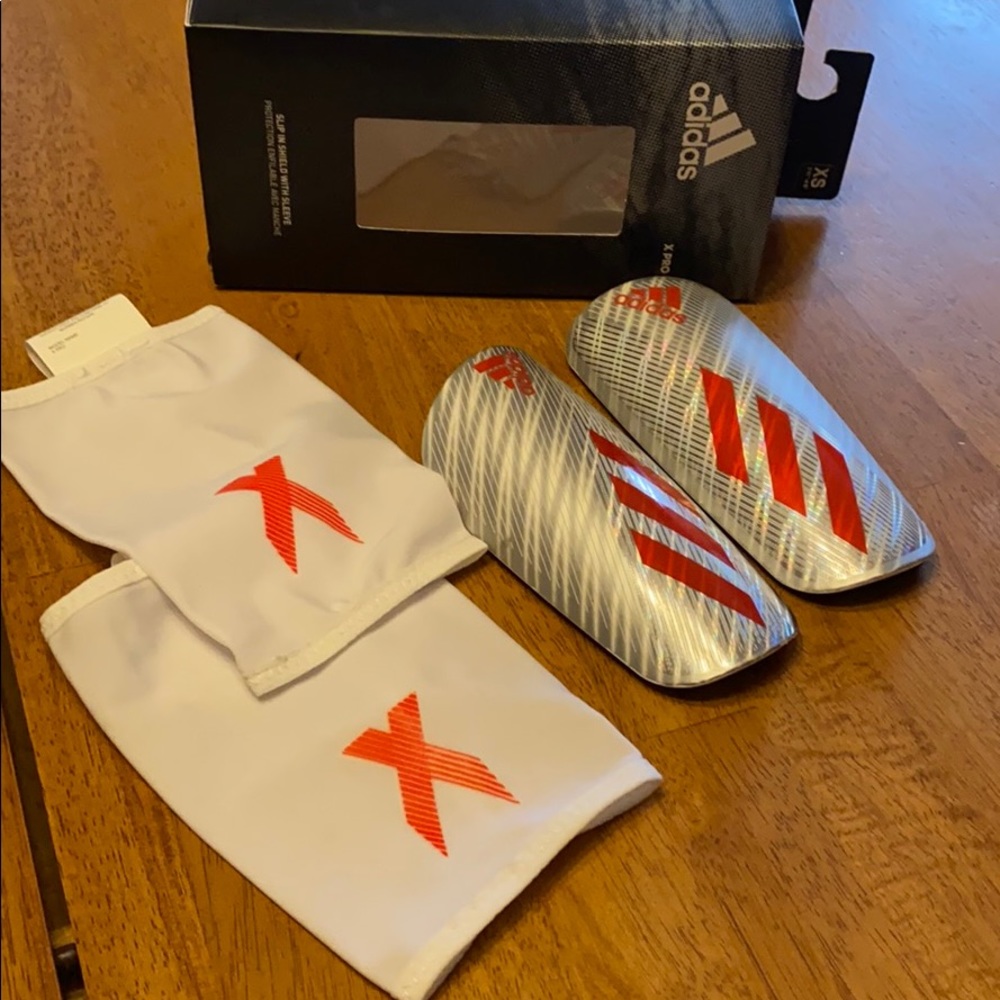 Adidas shinguards